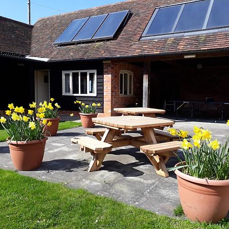 Palace Farm Courtyard And Granary Rooms Doddington  Esterno foto